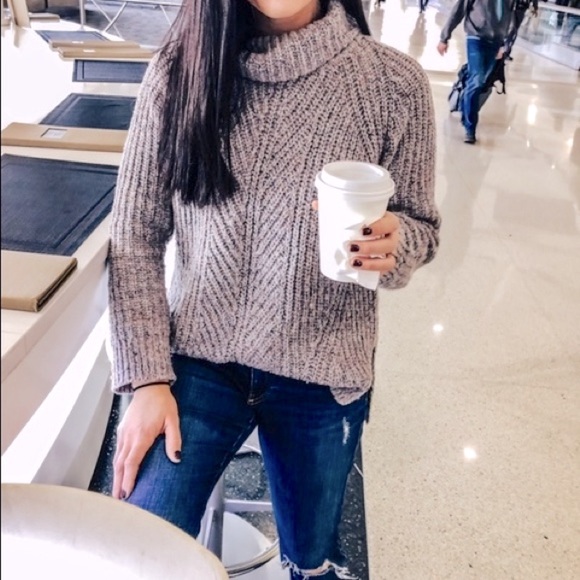 Madewell Sweaters - Madewell Colorfleck Ribbed Turtleneck Sweater XS